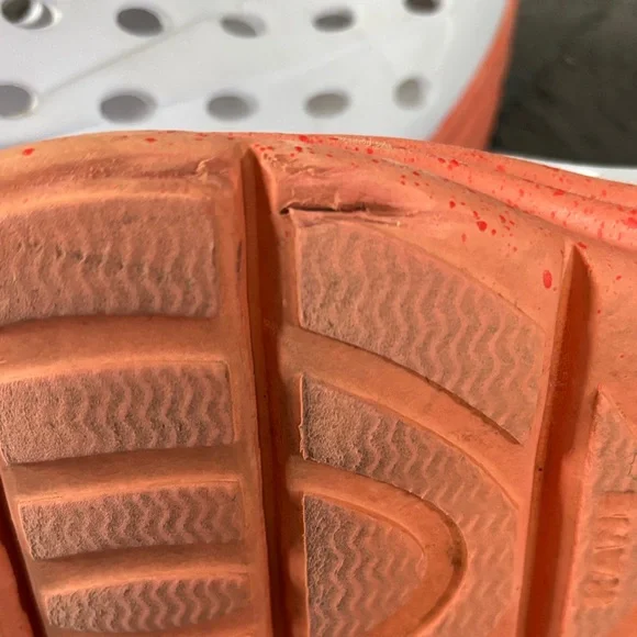 KANE recovery, shoes White and Coral Slip-On Shoes SZ 12 - Picture 13 of 14